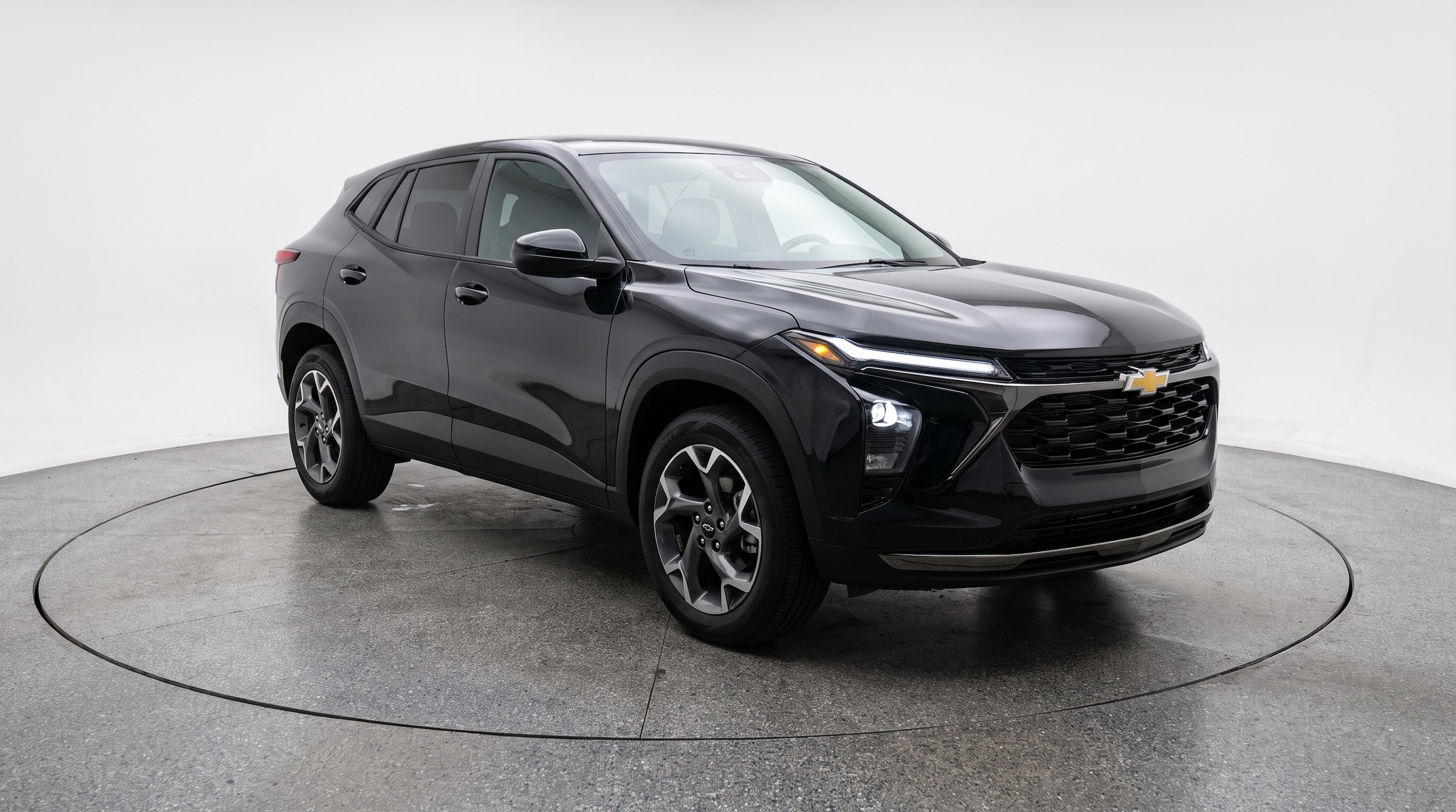Thumbnail: 2025 Chevrolet Trax - 1