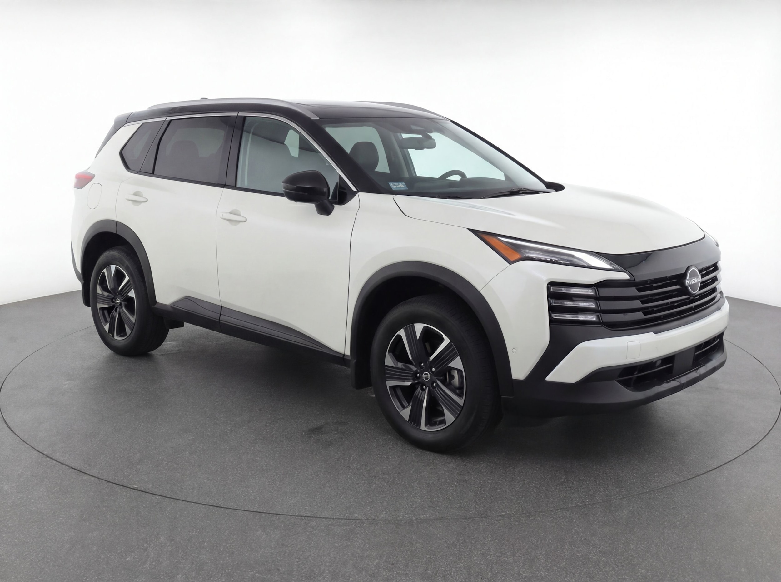 Thumbnail: 2025 Nissan Kicks - 1