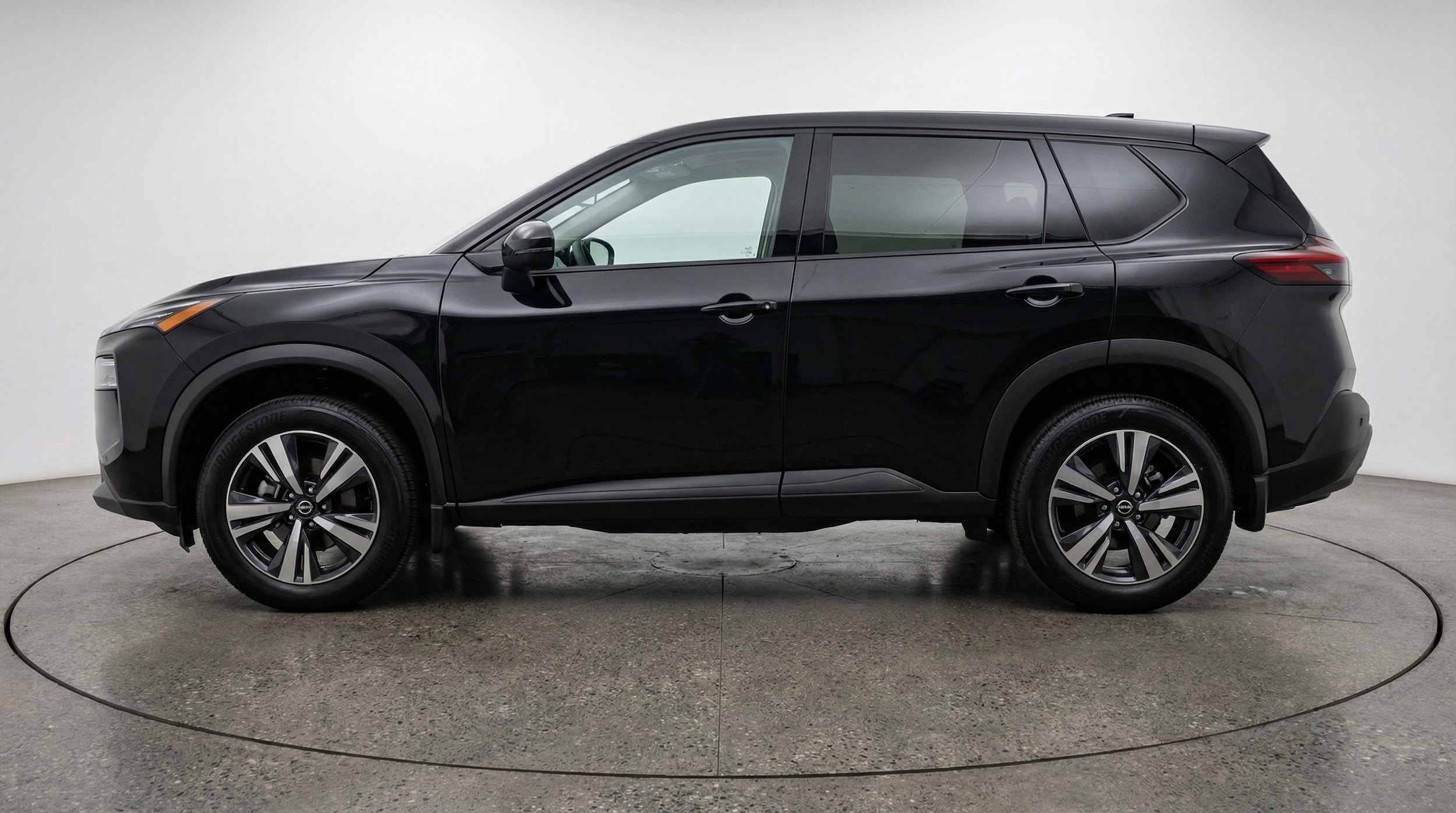 Thumbnail: 2026 Nissan Rogue - 4