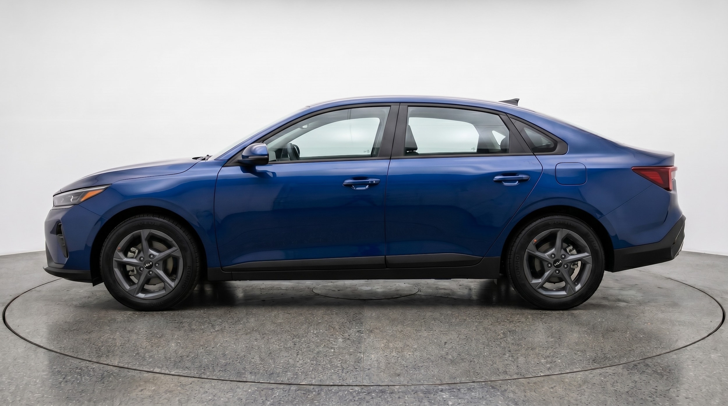 Thumbnail: 2026 Kia K4 - 4