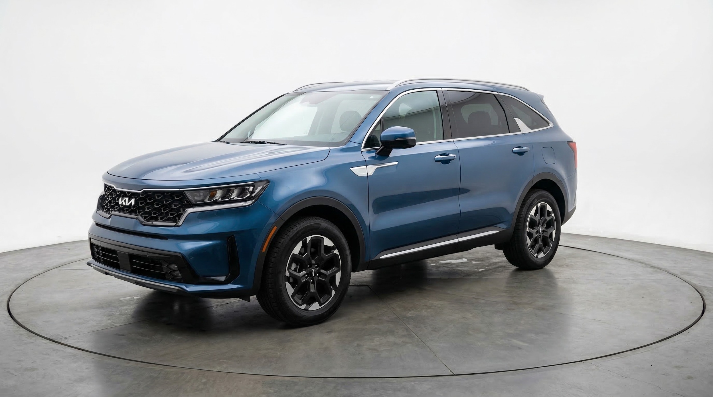 Thumbnail: 2024 Kia Sorento - 3