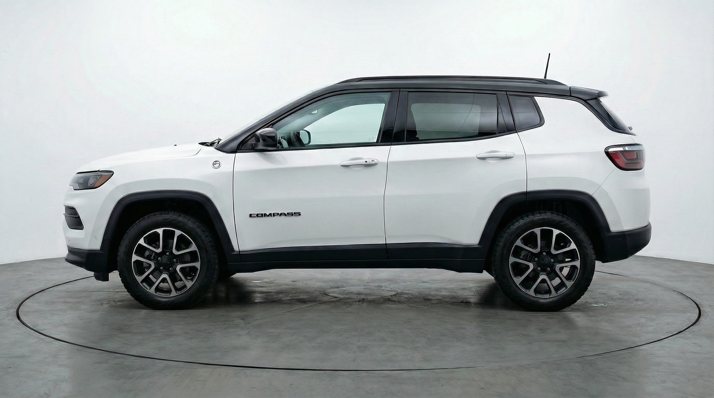 Thumbnail: 2025 Jeep Compass - 4