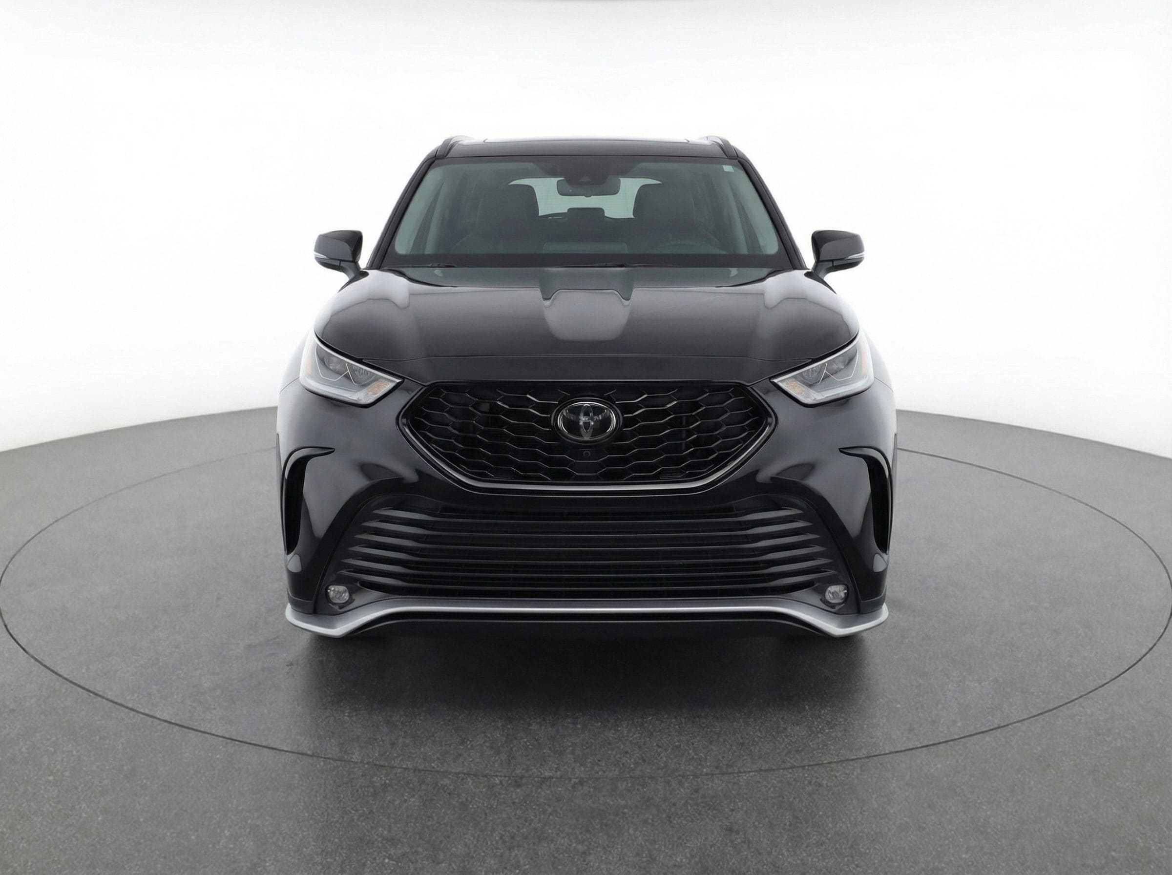 Thumbnail: 2024 Toyota Highlander - 2