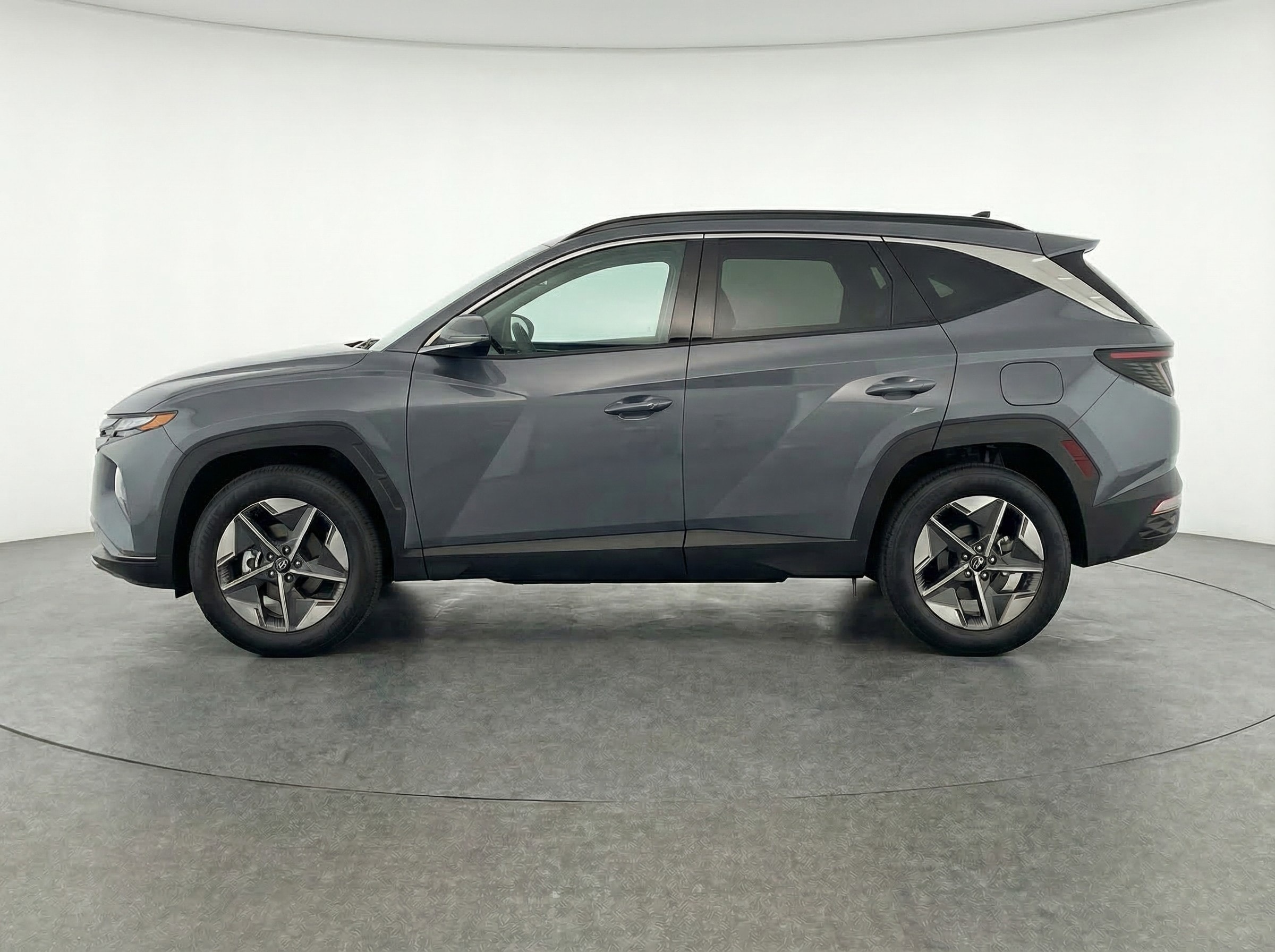 Thumbnail: 2025 Hyundai Tucson - 4