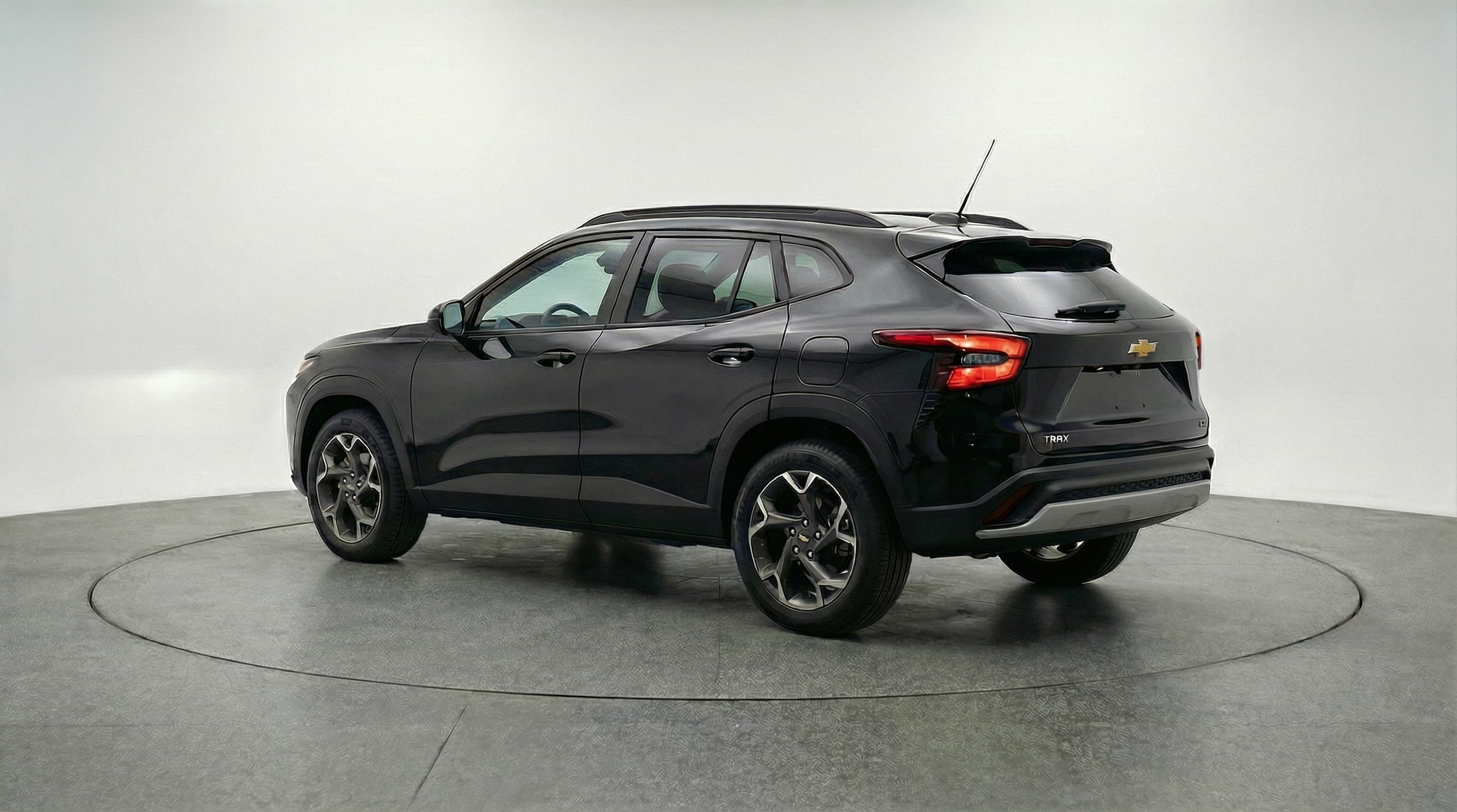 Thumbnail: 2025 Chevrolet Trax - 5