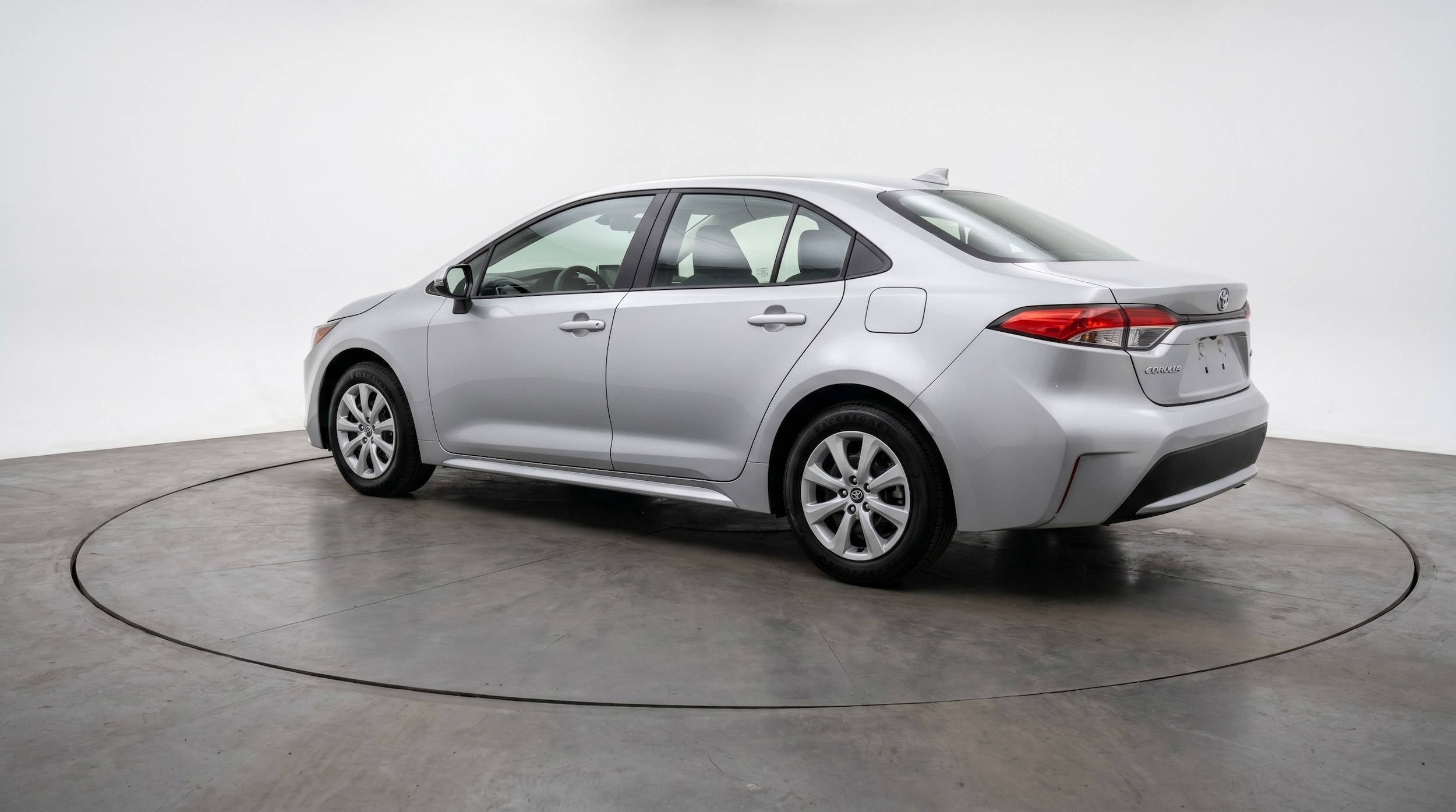 Thumbnail: 2025 Toyota Corolla - 5