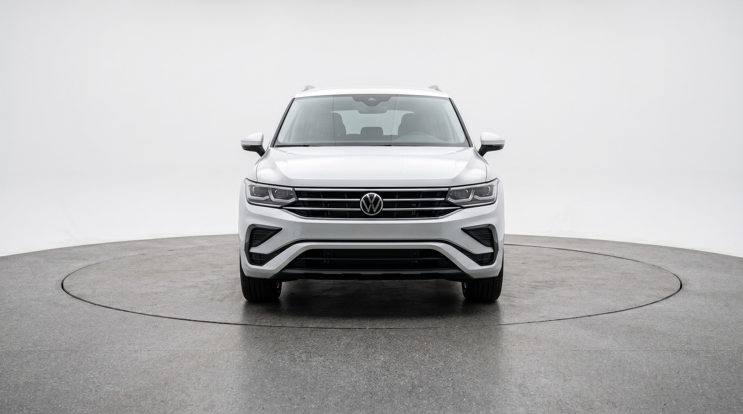 Thumbnail: 2026 Volkswagen Tiguan - 2