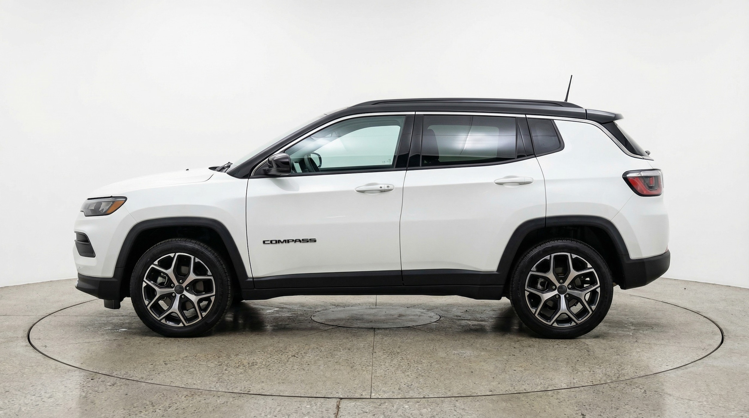 Thumbnail: 2025 Jeep Compass - 4
