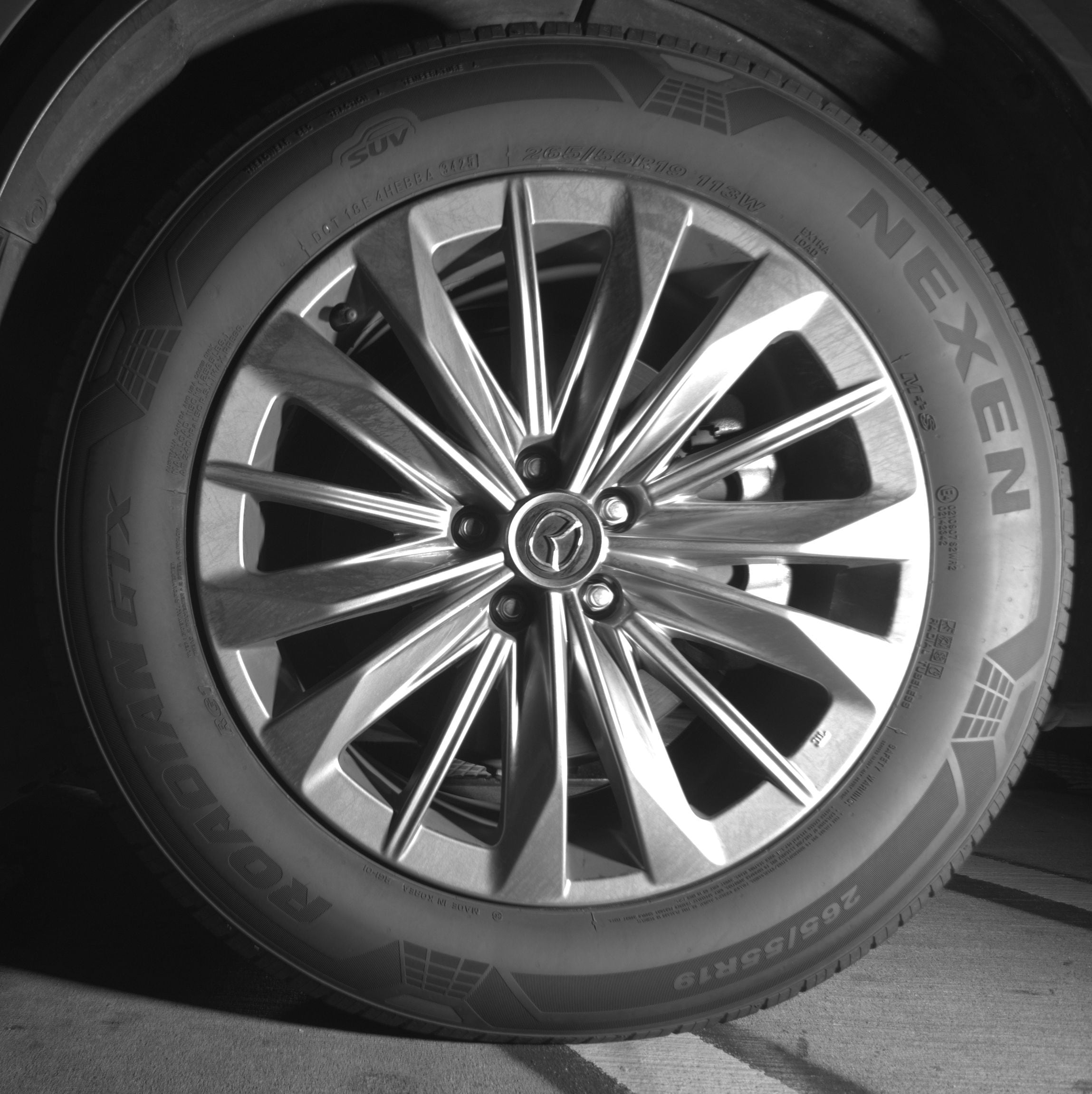 Thumbnail: 2025 Mazda CX-90 - 9