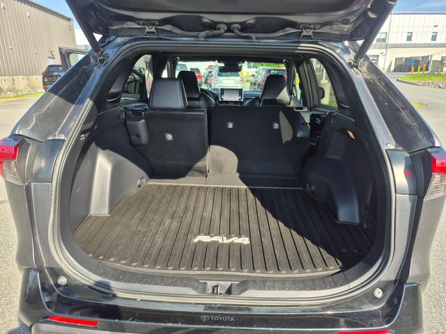 2021 Toyota RAV4 XSE - Photo 30