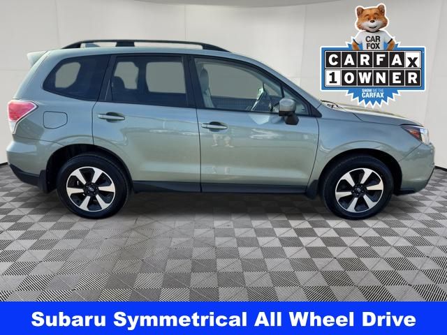 Used 2018 Subaru Forester Premium with VIN JF2SJAEC4JH555407 for sale in White River Junction, VT