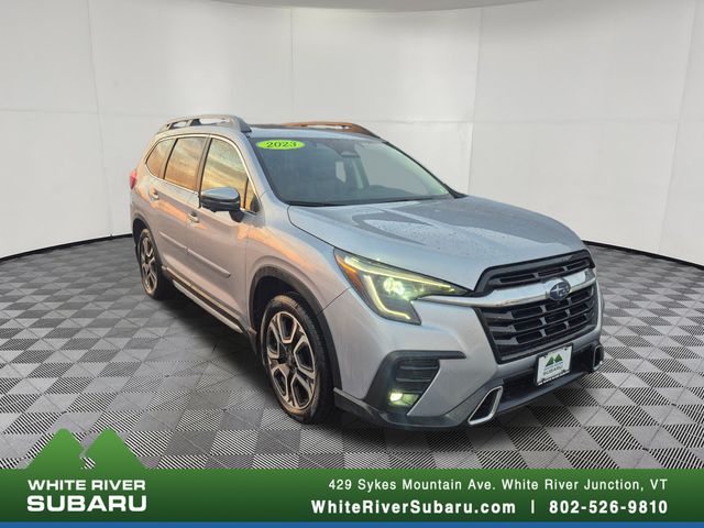 2023 Subaru Ascent Touring's photo