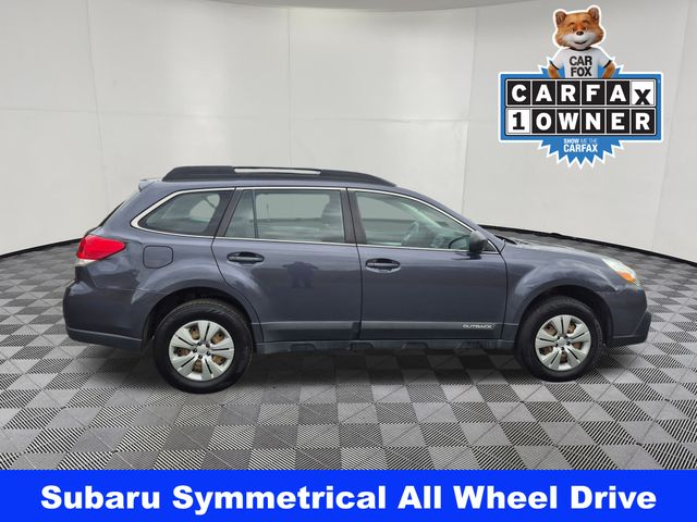 Used 2014 Subaru Outback Base with VIN 4S4BRBAC7E1327320 for sale in Hartford, VT