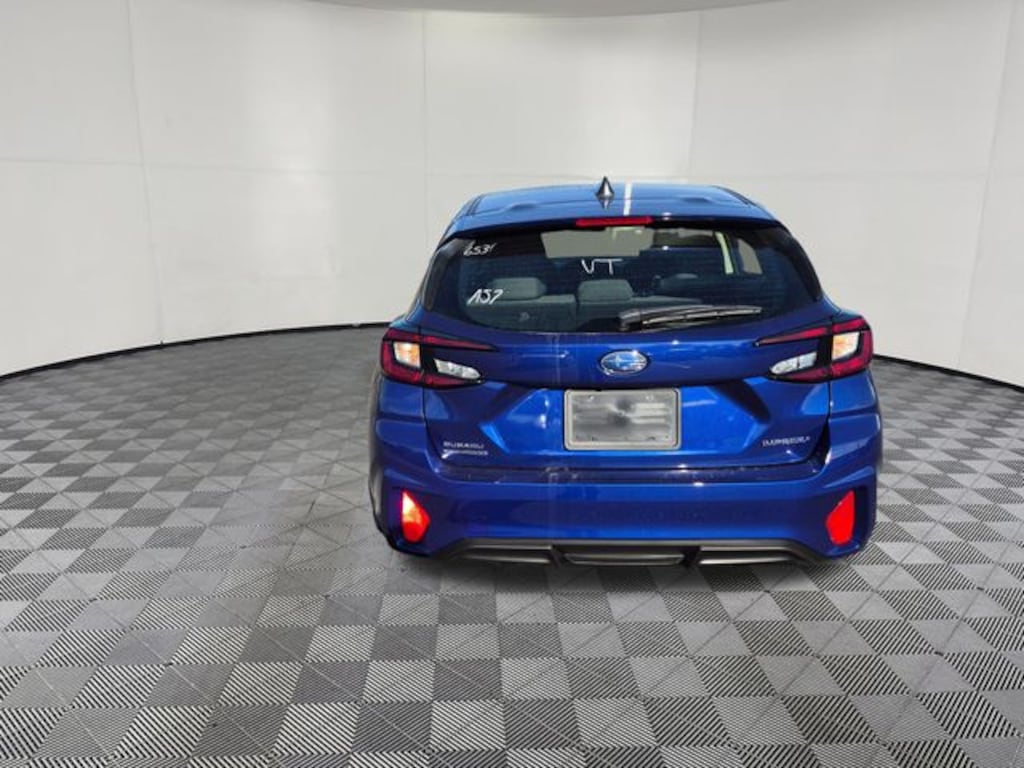 New 2025 Subaru Impreza Base 5-Door