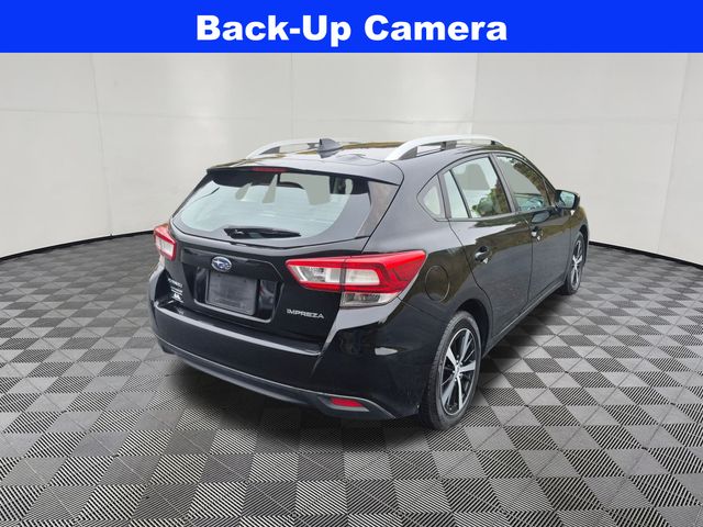 2019 Subaru Impreza 2.0i Premium photo 3