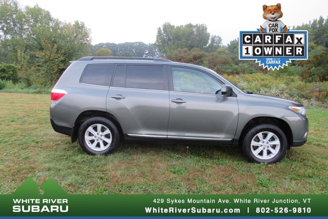 Used 2012 Toyota Highlander SE with VIN 5TDBK3EH4CS104964 for sale in White River Junction, VT