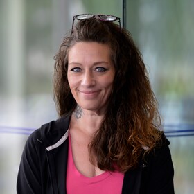 Staff member Dawn A from ID_d39e60baf5f4