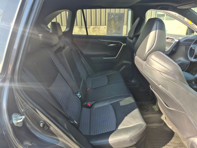 2021 Toyota RAV4 XSE - Photo 31