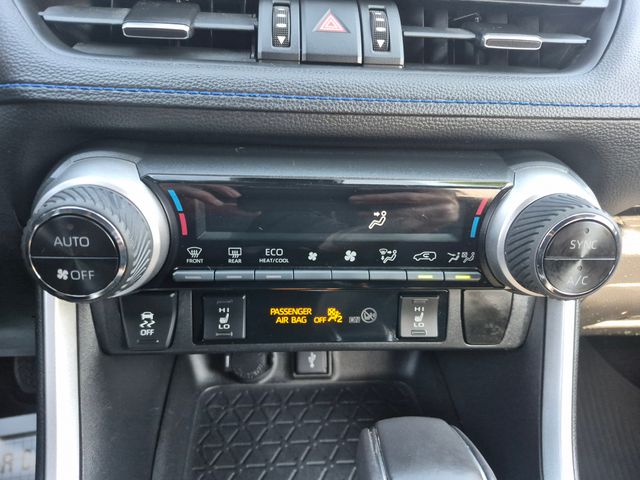 2021 Toyota RAV4 XSE - Photo 18