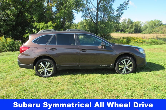 Used 2019 Subaru Outback Limited with VIN 4S4BSANC9K3336853 for sale in White River Junction, VT