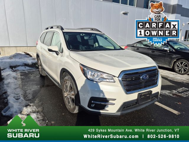 2022 Subaru Ascent Limited's photo