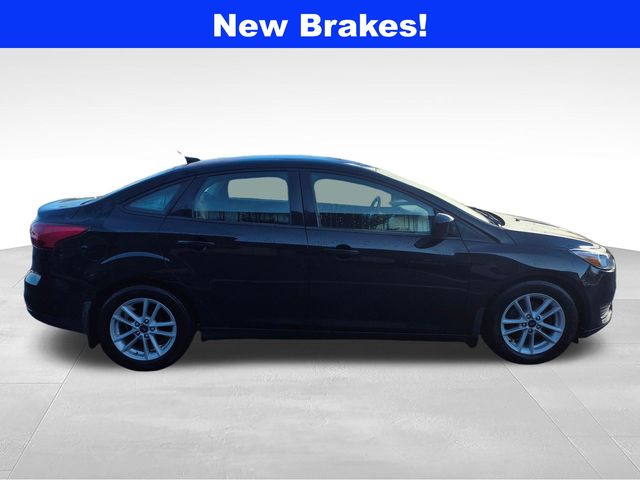 Used 2018 Ford Focus SE with VIN 1FADP3F23JL290909 for sale in Hartford, VT