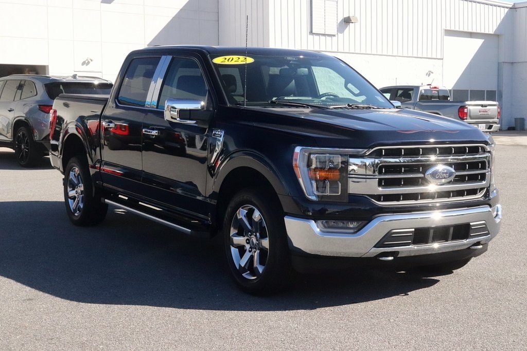 Used 2022 Ford F-150 Lariat Truck