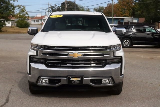 2019 Chevrolet Silverado 1500 LTZ photo 2