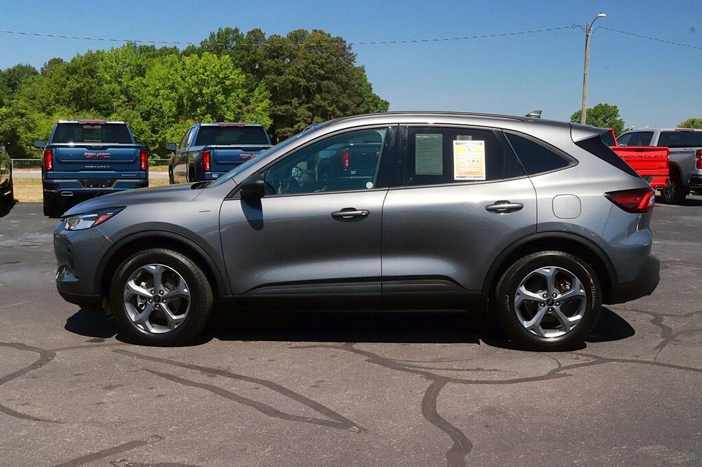 Used 2025 Ford Escape ST-Line SUV