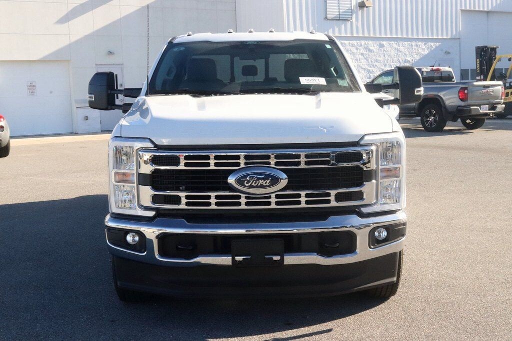 New 2026 Ford F-350 Chassis TRUCK