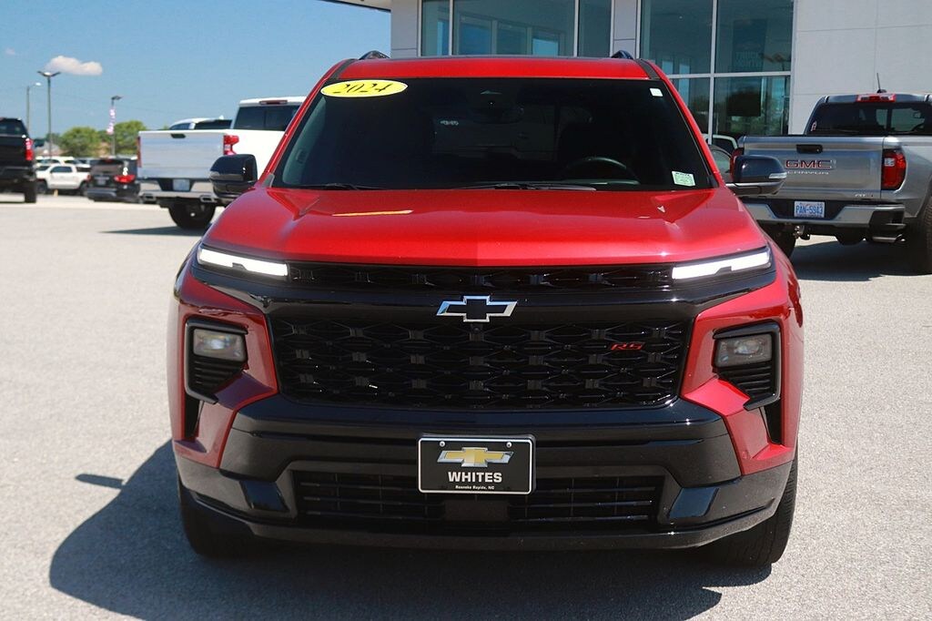 Used 2024 Chevrolet Traverse RS SUV
