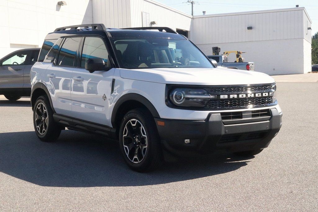 Used 2025 Ford Bronco Sport Outer Banks SUV