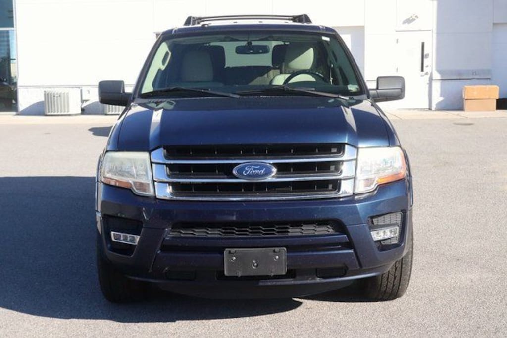 Used 2016 Ford Expedition XLT SUV