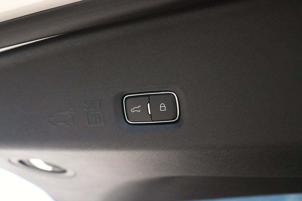 2026 Ford Expedition Tremor - Photo 18