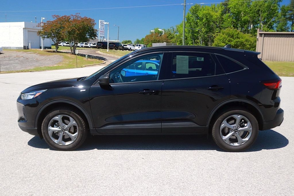 Used 2025 Ford Escape ST-Line SUV