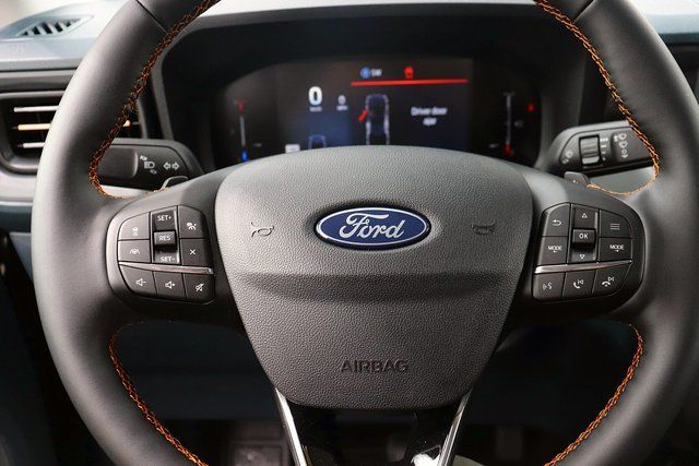 2025 Ford Maverick Tremor - Photo 17