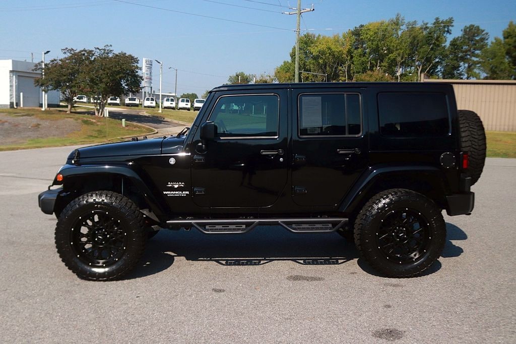 Used 2016 Jeep Wrangler Unlimited Sahara SUV