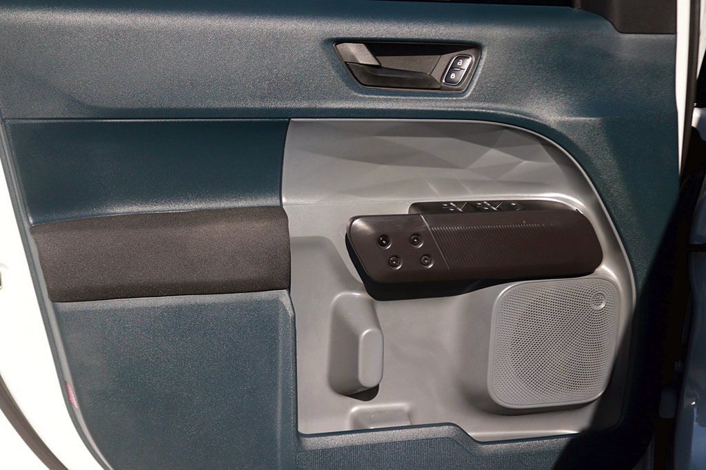2026 Ford Maverick XL - Photo 9