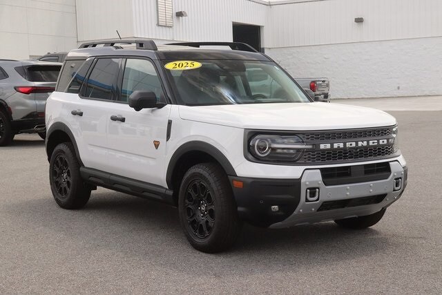 2025 Ford Bronco Sport Badlands photo 3