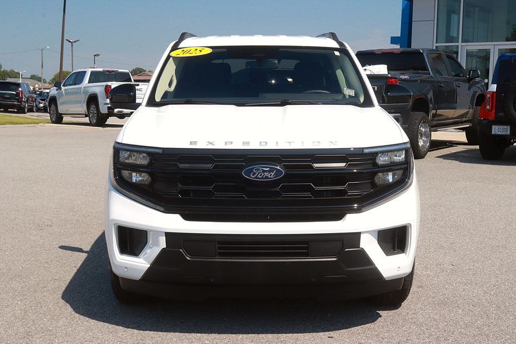 Used 2025 Ford Expedition Active SUV