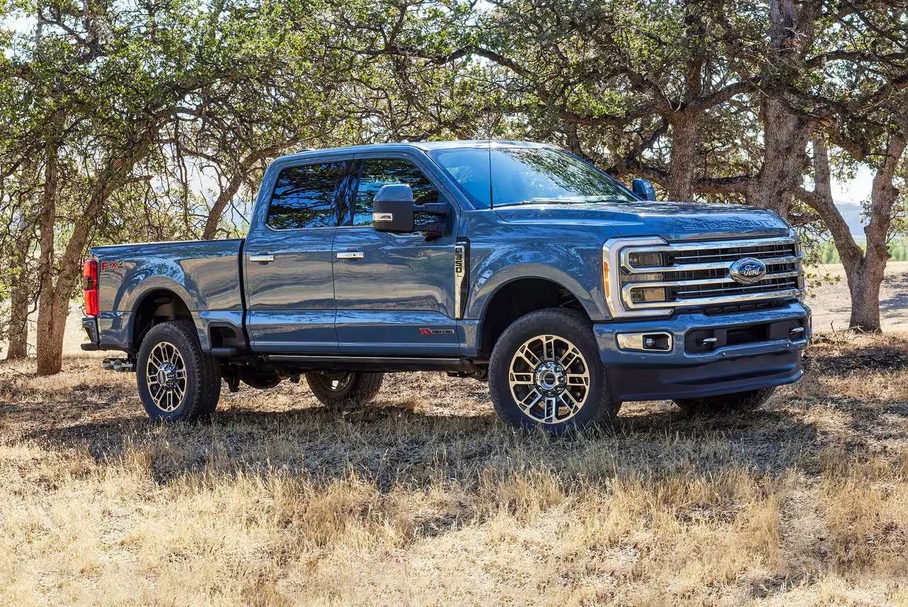 White Ford F350SD.jpeg