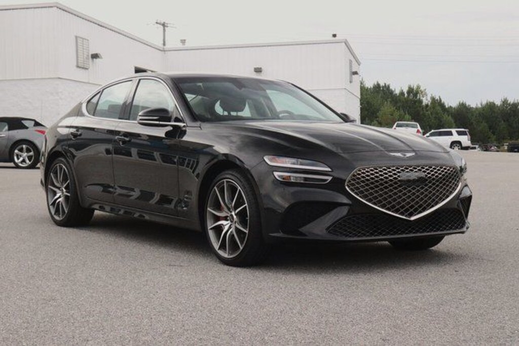 Used 2025 Genesis G70 2.5T Sedan