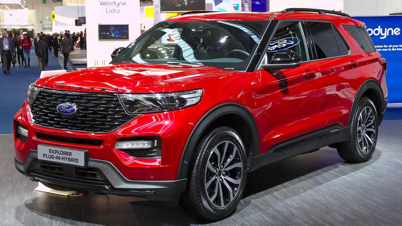 Ford Explorer - How to Drive Home in your Custom Model (1).jpg