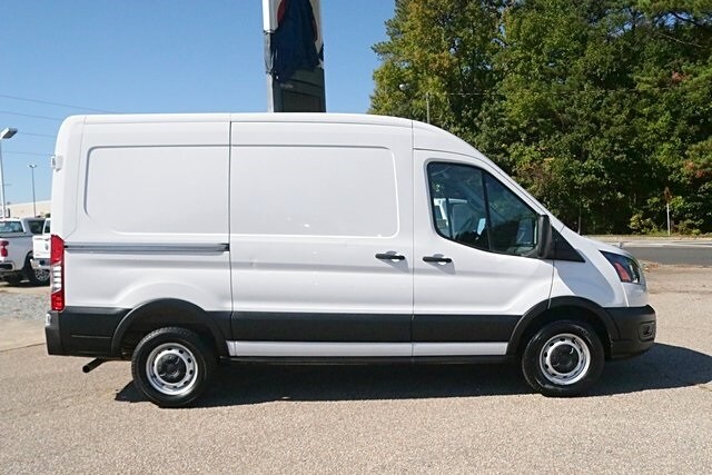 2020 Ford Transit Cargo Van photo 3