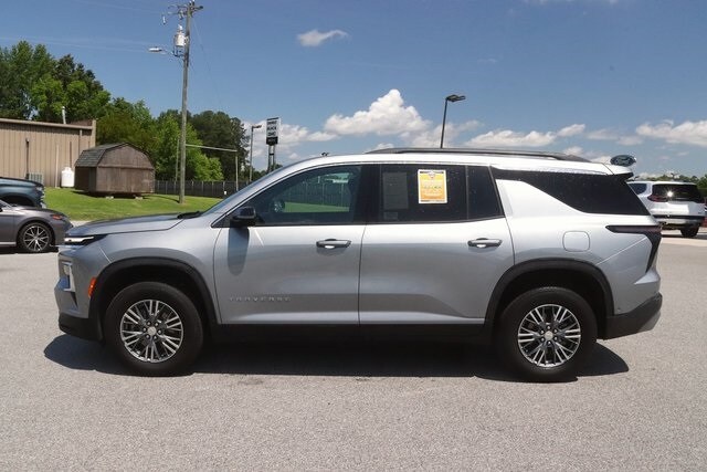 2024 Chevrolet Traverse 1LT photo 4
