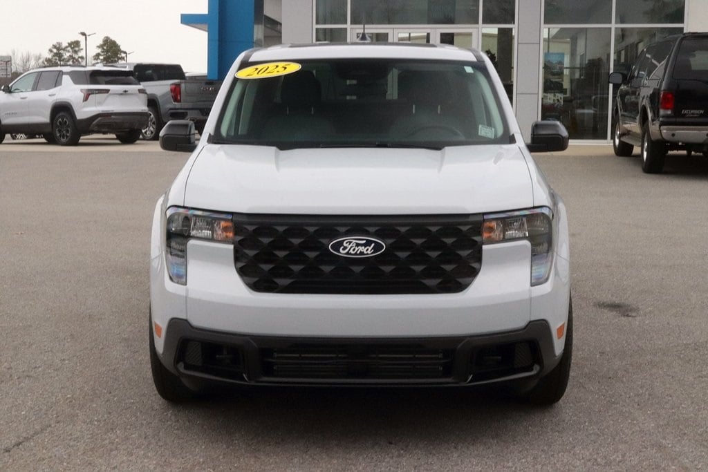 New 2025 Ford Maverick XLT TRUCK