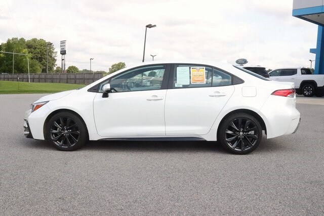 2024 Toyota Corolla SE photo 3