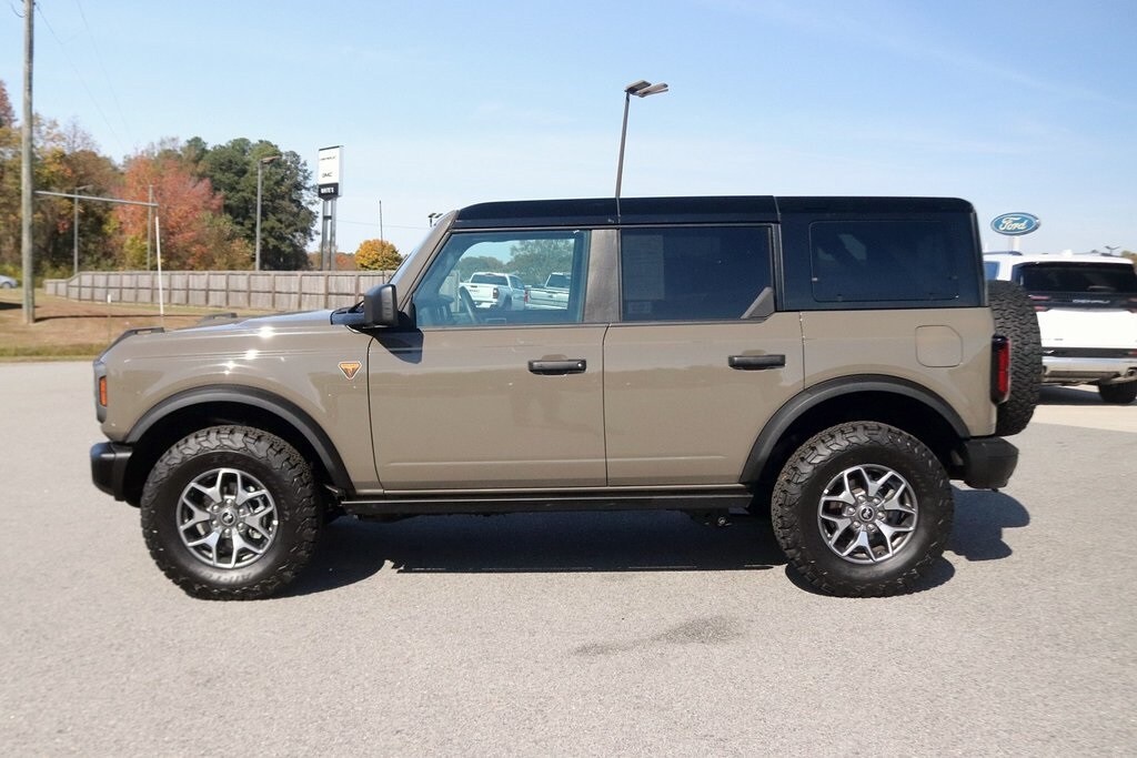 2025 Ford Bronco Badlands photo 4
