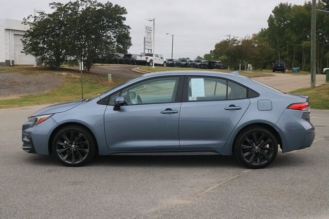 2023 Toyota Corolla SE photo 2
