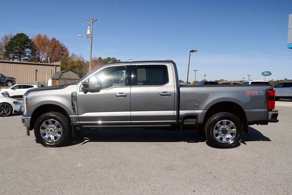 2024 Ford F-250 XL photo 3